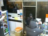 Trois guignols s'attaquent à un commerçant et se font interpeller