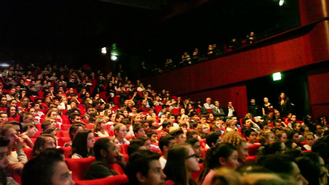 Patrick Bruel est venu au Théâtre Liberté de Toulon dans le cadre de la campagne contre le harcèlement chez les jeunes.