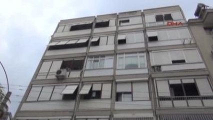 Emekli Polis Evinde Ölü Bulundu