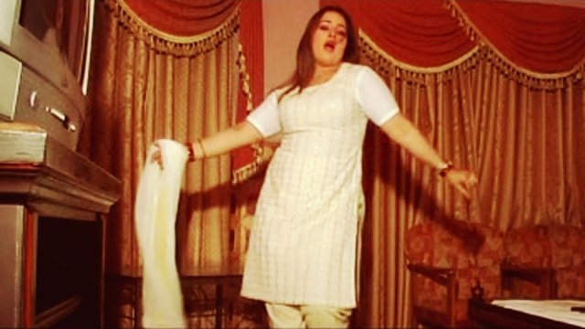 Sitara Younas - Starge Janga Walde