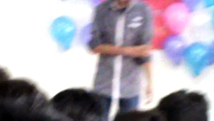 student funny dance in college