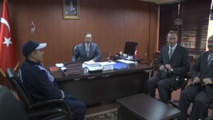 Kahraman" Temizlik İşçisine Bir Ödül Daha