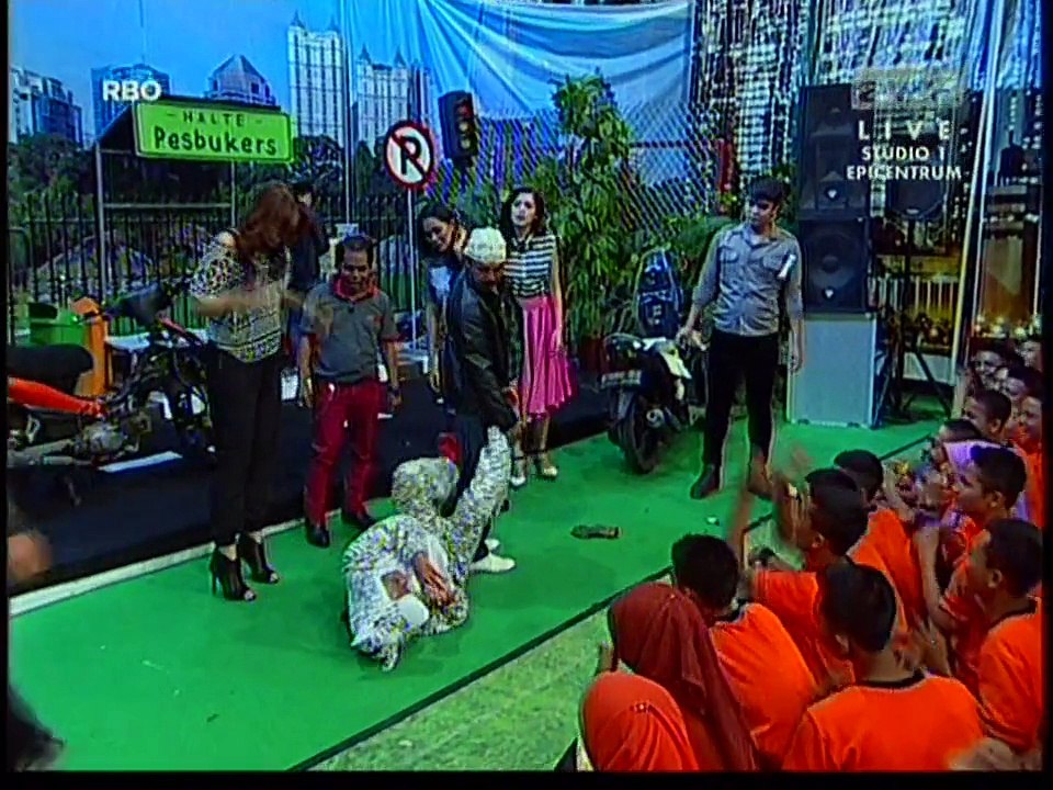 [141202]Pesbukers