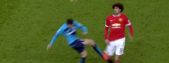 Steven N'Zonzi Amazing Goal - Manchester United vs Stoke City 1-1