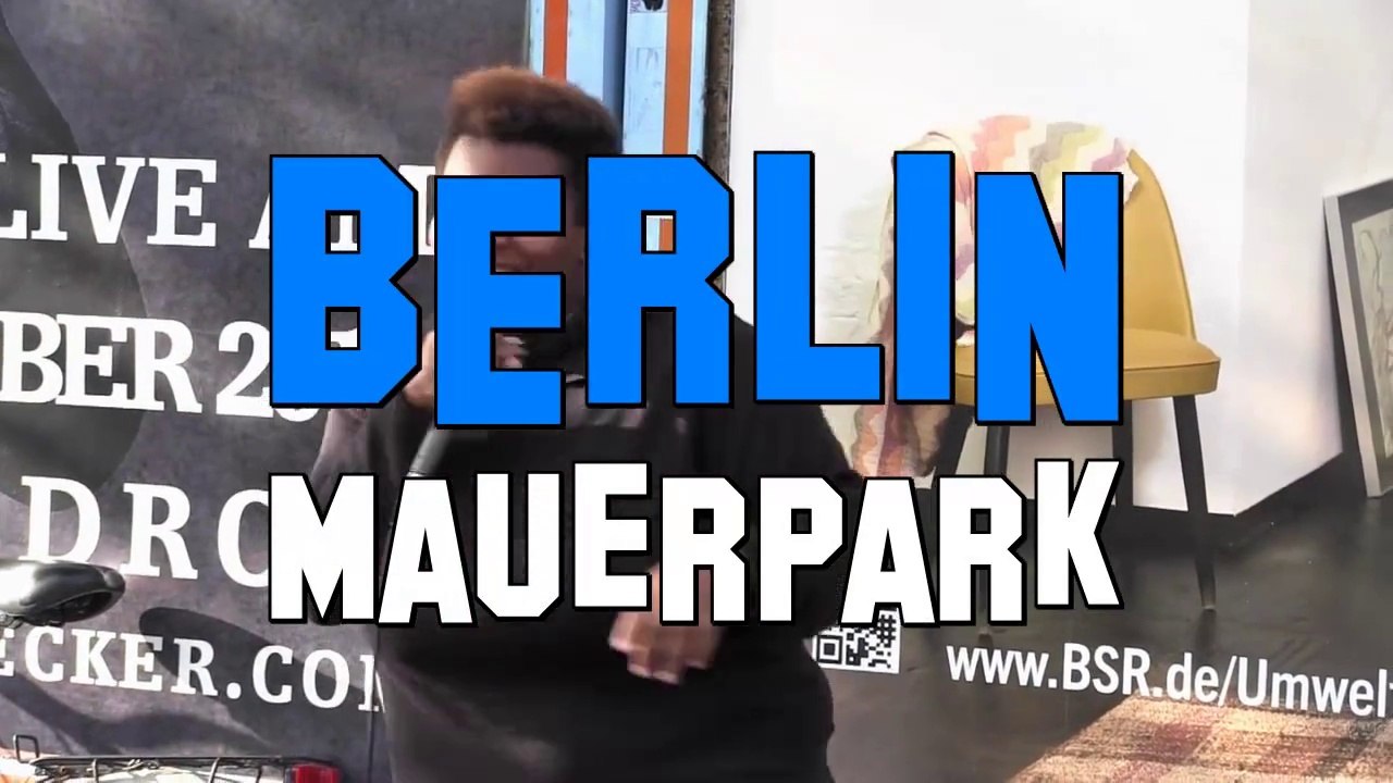 BERLIN: Mauerpark am 5. Oktober 2014