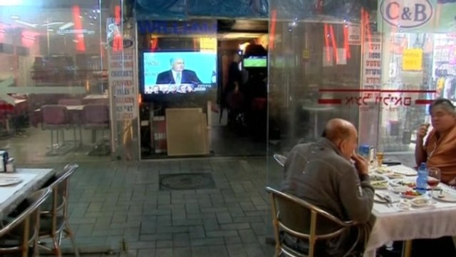 Netanyahu seeks early election, fires top ministers