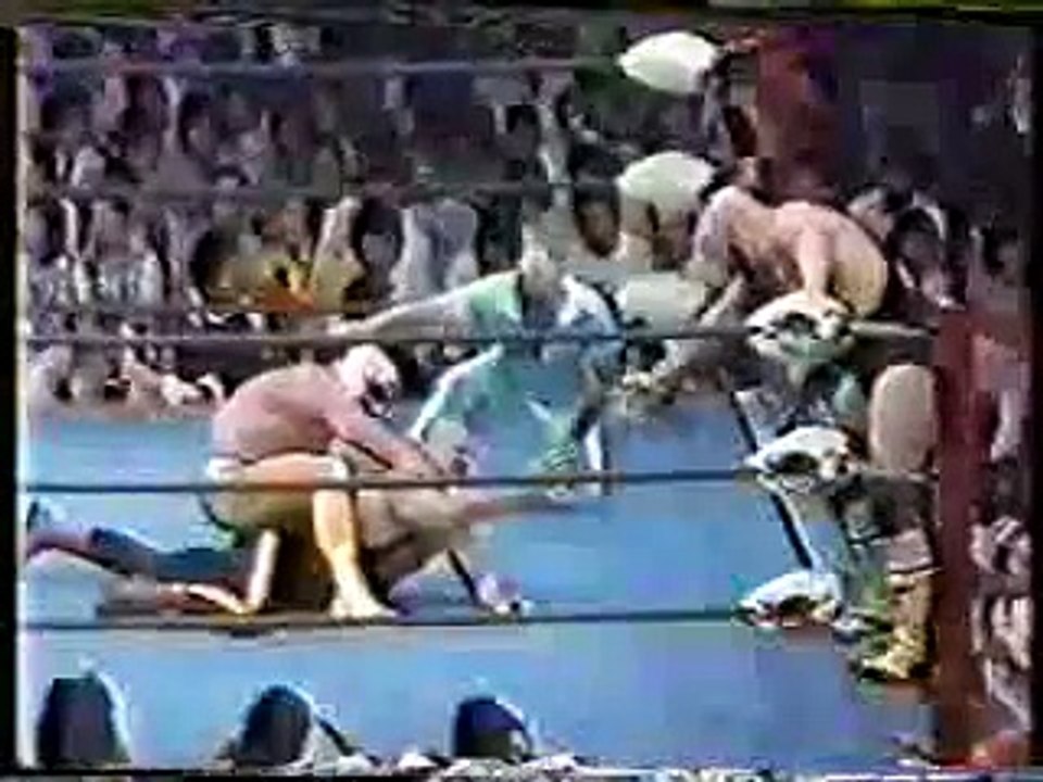 Mil Mascaras & Dos Caras vs Kurt Von Hess & Karl Von Steigerã€€â˜†1980