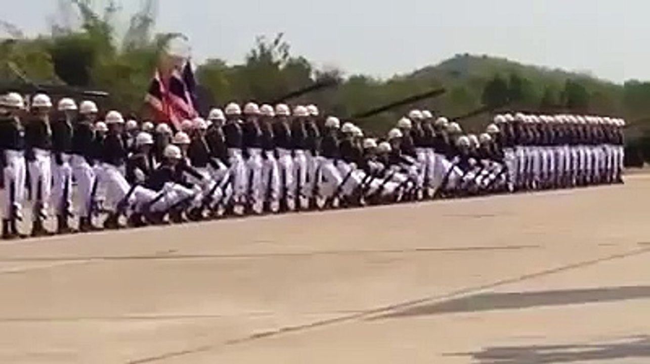 v amazing prade od soldier  must watch