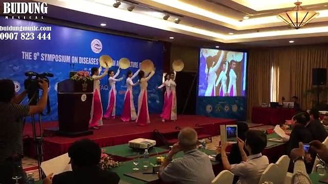 Cho thuê nhóm múa dân tộc - Múa nón. LH 0907 823 444