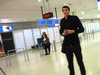 Gazzetta.gr Η άφιξη του Σερμαντίνι (2)