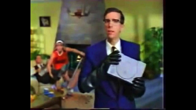 Une publicité décalée pour la PS One en 1995