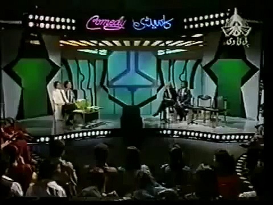PTV COMEDY ARTIST (MOIN AKHTAR) MANY SKITS IN ONE SHOW.