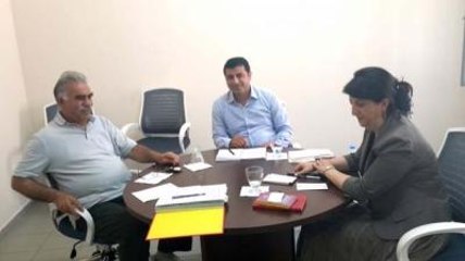 Öcalan'dan KCK ve Hükümete: Kabul Edilmezse Çekilirim