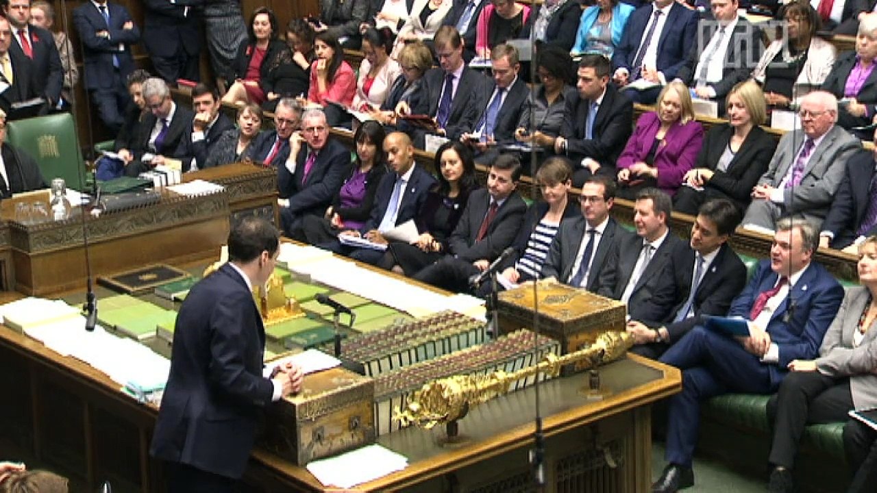 Osborne unveils Autumn Statement 2014