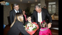 Altı Nokta Körler Derneği üyeleri ile engelli öğrenciler Ağı Valisi Dr. Mehmet Tekinarslan’ı makamında ziyaret etti