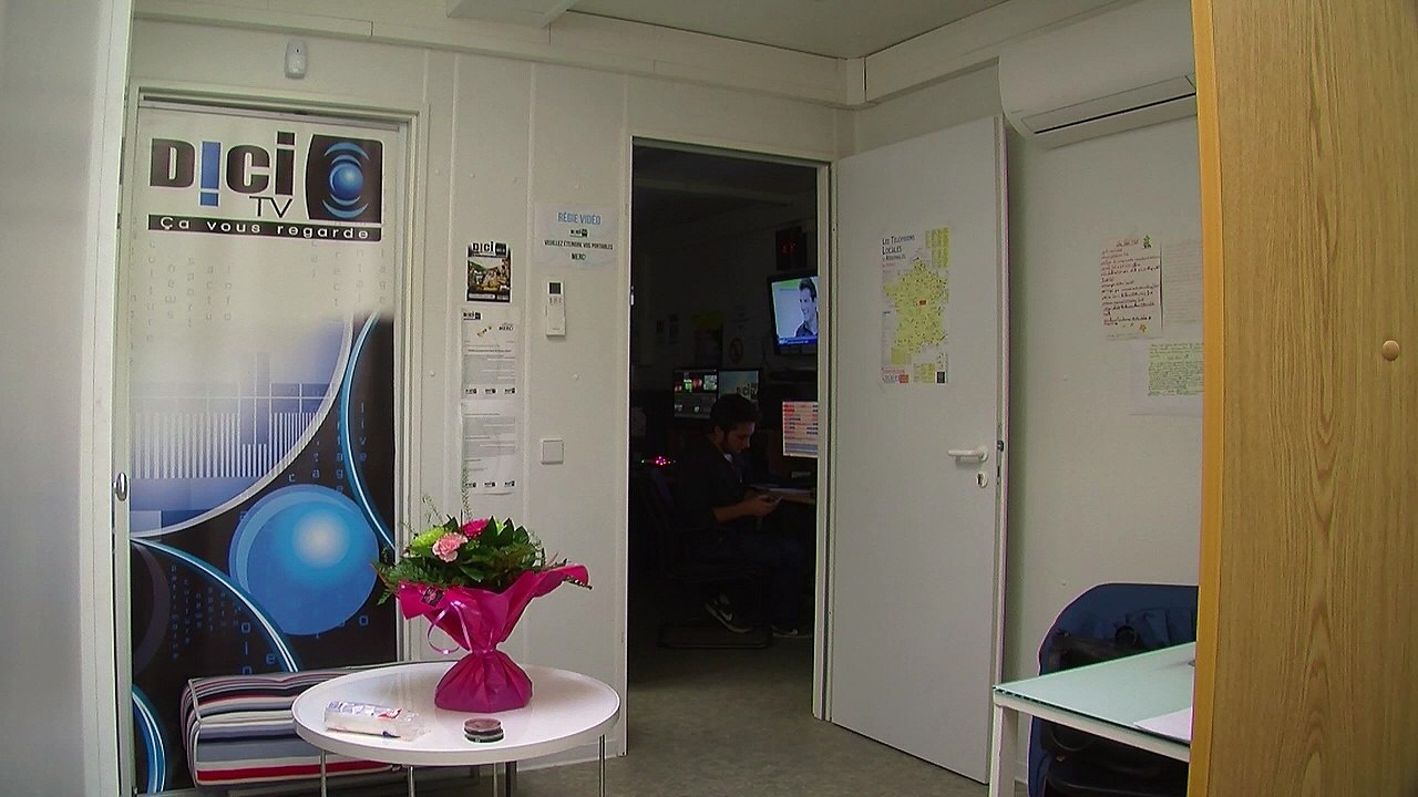 D!CI TV: des centaines de personnes pour les portes ouvertes D!CI TV