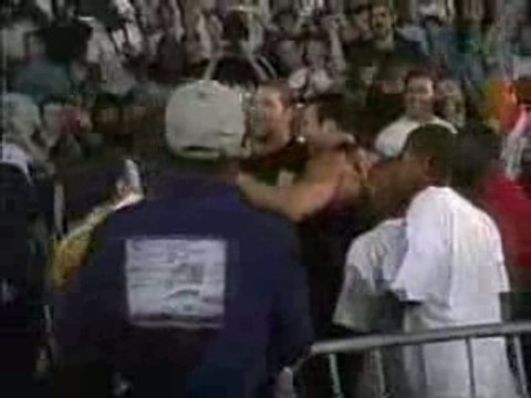 Outsiders invade wCw Nitro