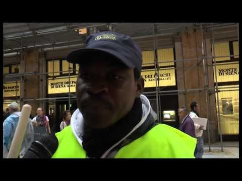 Napoli - I senzatetto diventano spazzacamino (02.12.14)