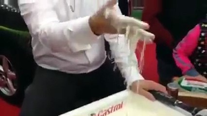 Bu Nasıl Bir Şey Böyle.. Çok İlginç!