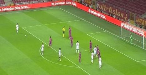 Galatasaray - Eskişehirspor Maçına Frikik Golleri Damga Vurdu