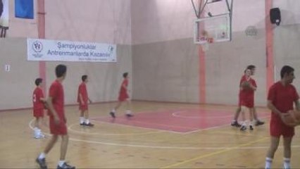 Engelli Sporcular Basketbol Maçı Oynadı