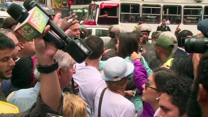 Opositora venezolana acusada de conspiración