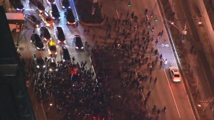 NYC protestors take to streets after NY policeman not indicted in chokehold death