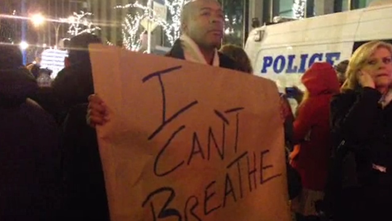 New Yorkers Flood The Streets After The Eric Garner Decision