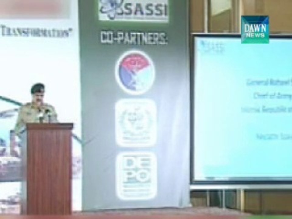 Army chief visits defence exhibition IDEAS 2014