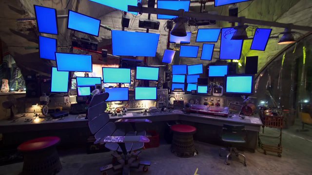 Enter The Turtles' Lair - Teenage Mutant Ninja Turtles Making Of