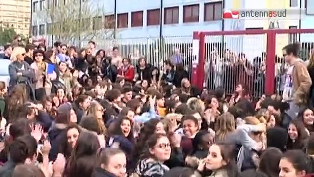 TG 03.12.14 La scuola non si taglia , a Bari occupati altri quattro istituti