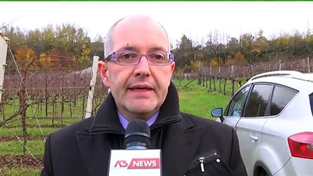 FIORI IN ATTESA DEL LUTTO CITTADINO