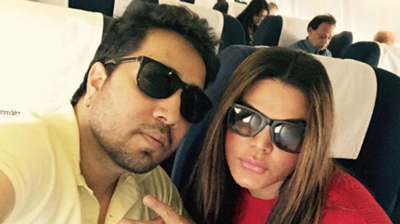 Rakhi Sawant And Mika Singh FRIENDS AGAIN