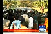 Youth Chants GO NAWAZ GO in Hamza Shabhaz Presence in Lahore