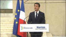 Ayrault et Valls rassemblés 