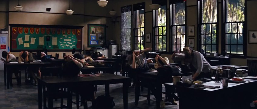 Beautiful Creatures Movie Trailer (2013)