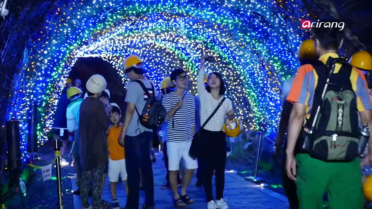 Korea on the Move Ep3C3 Jeongseon Arirang Train...