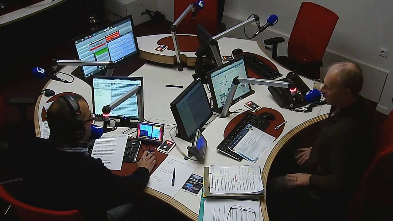 Les premières minutes de France Bleu Béarn place Clémenceau