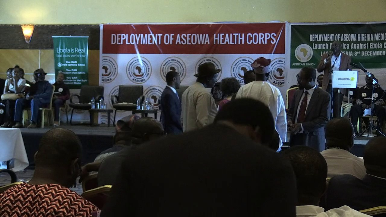 Ebola: 250 soignants nigérians envoyés dans les pays affectés