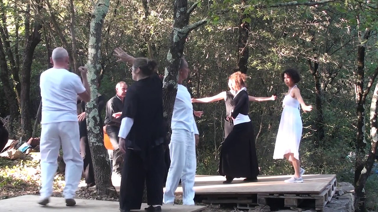 Mémoires à partager 2014/ça c'est passé dans les jardins