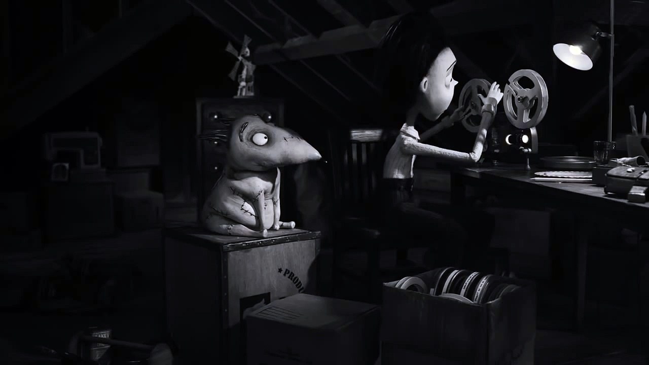 Frankenweenie Short _ Captain Sparky Vs The Flying Saucers