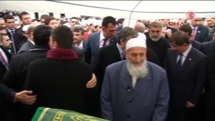 Başbakan Davutoğlu Fahreddin Tivnikli'nin Cenazesine Katıldı