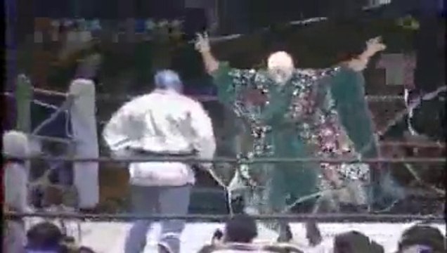 Mil Mascaras & 2 Caras vs Baba & Jumbo (1979) pt1