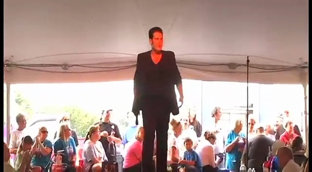 Franz Goovaerts and Henry Tallent perform Sweet Caroline at Elvis Week 2012 video