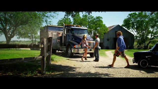 Your Short's shrinking by the second TRANSFORMERS 4 Movie Clip