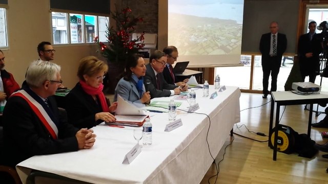 Visite de Ségolène Royal, ministre de l'Ecologie, jeudi 4 décembre 2014 au Mont-Saint-Michel.