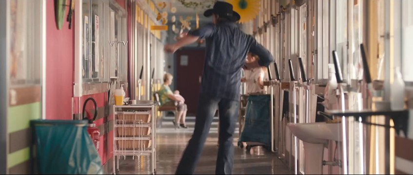 THE BROKEN CIRCLE BREAKDOWN Trailer