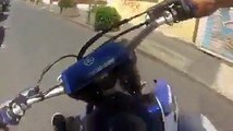 Cross vs. Motard de Police (Arcueil 94)