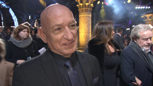 Ben Kingsley Chats At The Premiere of 'Exodus: Gods and Kings'