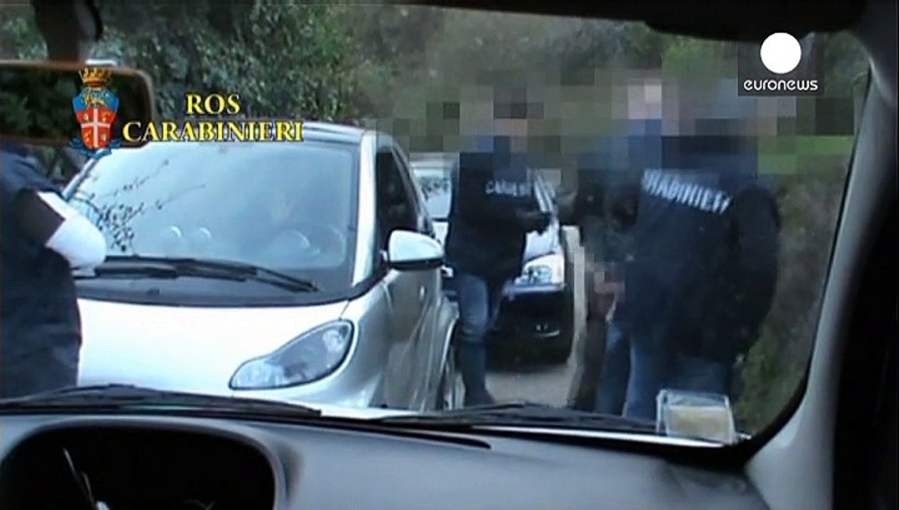Video von Festnahme des "Mafia-Capitale"-Bosses veröffentlicht